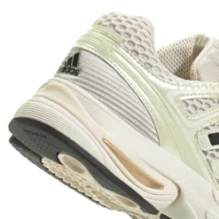 Adidas Adistar Control 5