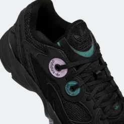 Adidas Astir