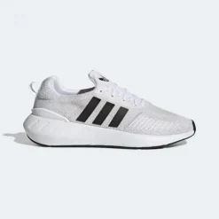 AdidasSwift Run 22