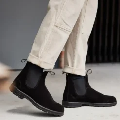 Blundstone Suede Boots 2405
