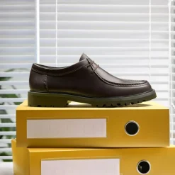 Clarks Berwick Seam