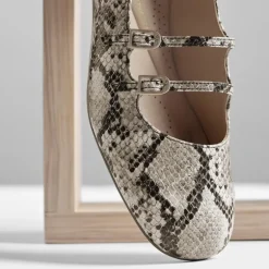 Clarks Daiss30 Shine