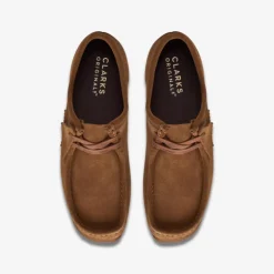 Clarks Wallabee