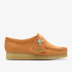 Clarks Wallabee