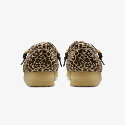 Clarks Wallabee