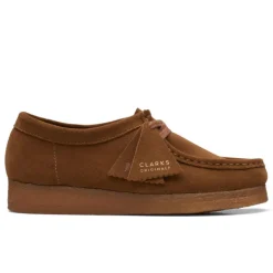 Clarks Wallabee