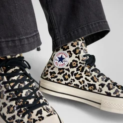 Converse Chuck 70 Glow-In-The-Dark Leopard Print