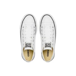 Converse Chuck Taylor All Star lift