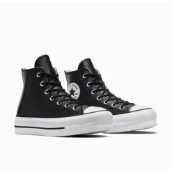 Converse Chuck Taylor Platform