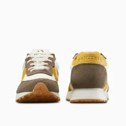 Converse Omega Trainer