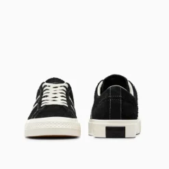 Converse One Star Academy Pro Suede