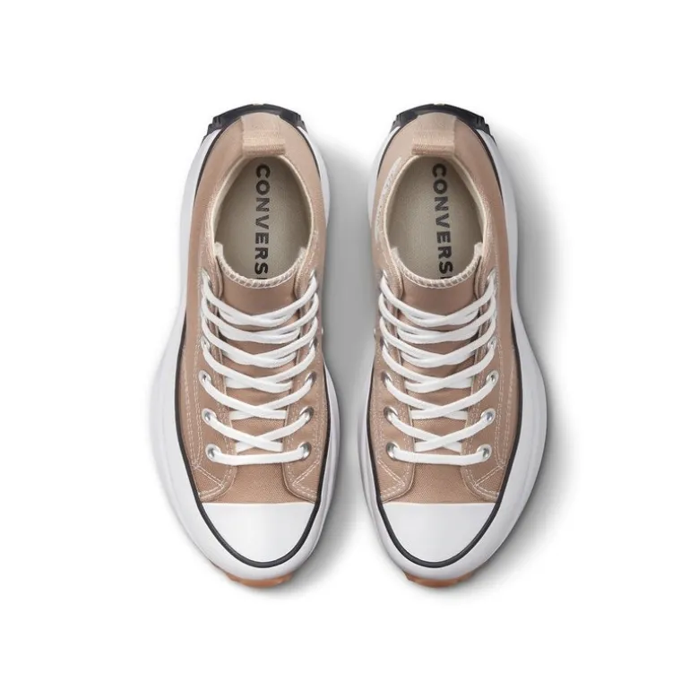 Converse Run Star Hike