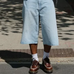 Dr Martens Lowell