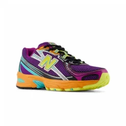 New Balance 740