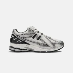New Balance 1906R
