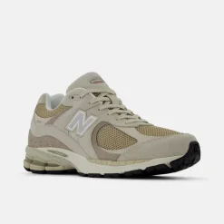 New Balance 2002R