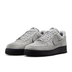 Nike Air Force 1 '07 LV8