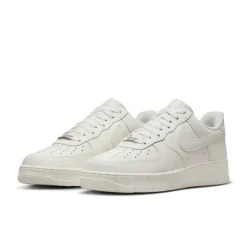 Nike Air Force 1 '07 Lv8