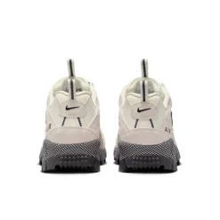Nike Air Humara