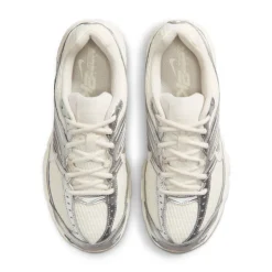 NIke Air Max Moto 2k