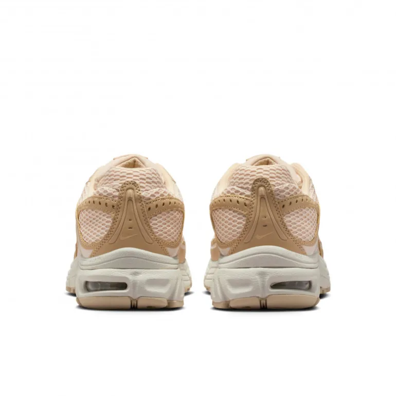 Nike Air Max Moto 2K