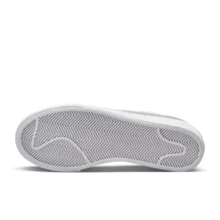Nike Blazer Low Platform