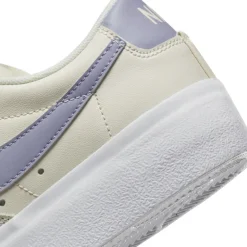 Nike Blazer Low Platform