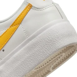 Nike Blazer Low Platform