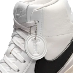 Nike Blazer Phantom Mid