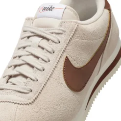 Nike Cortez