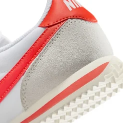 Nike Cortez