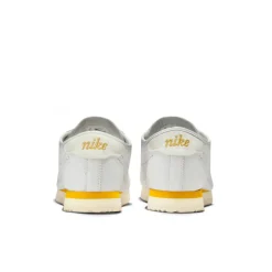 Nike Cortez