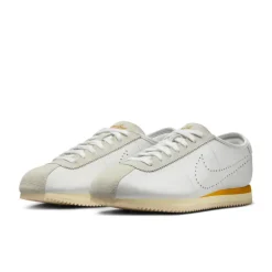 Nike Cortez