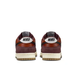 Nike Dunk Low SE