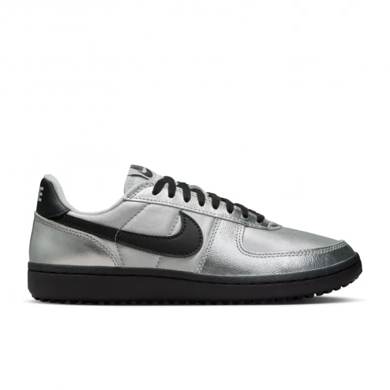 Nike Field General