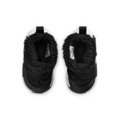 Nike Flex Advance