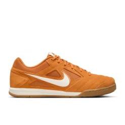 Nike Gato