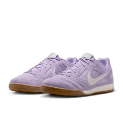 Nike Gato
