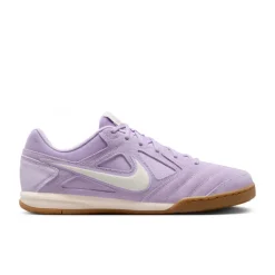 Nike Gato