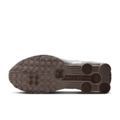 NIke Shox R4