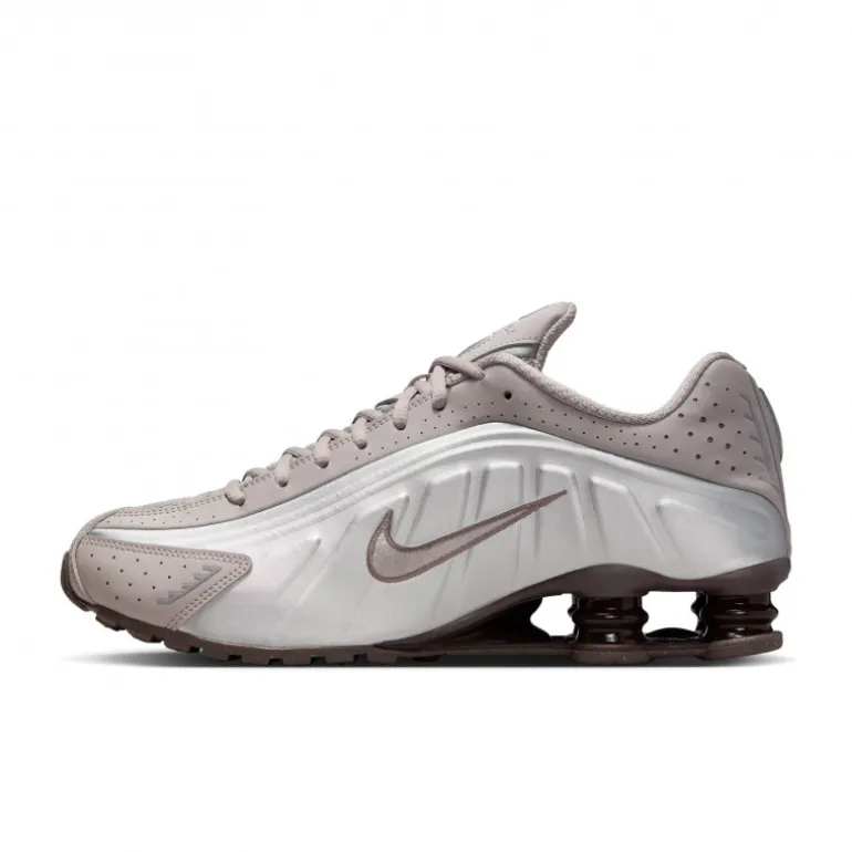 NIke Shox R4