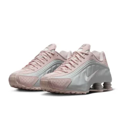 Nike Shox R4