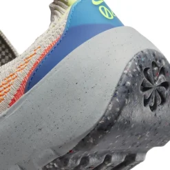 Nike Space Hippie 04