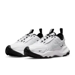 Nike TC 7900