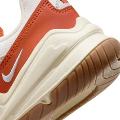 Nike Tech Hera