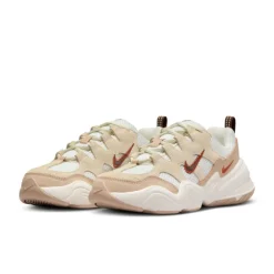 Nike Tech Hera