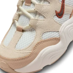 Nike Tech Hera