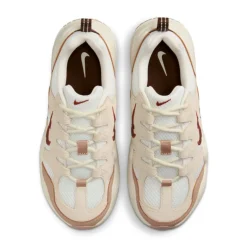 Nike Tech Hera