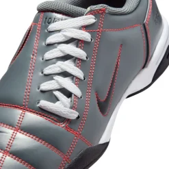 Nike Total 90