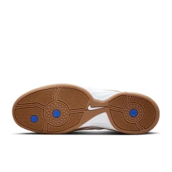 Nike Total 90